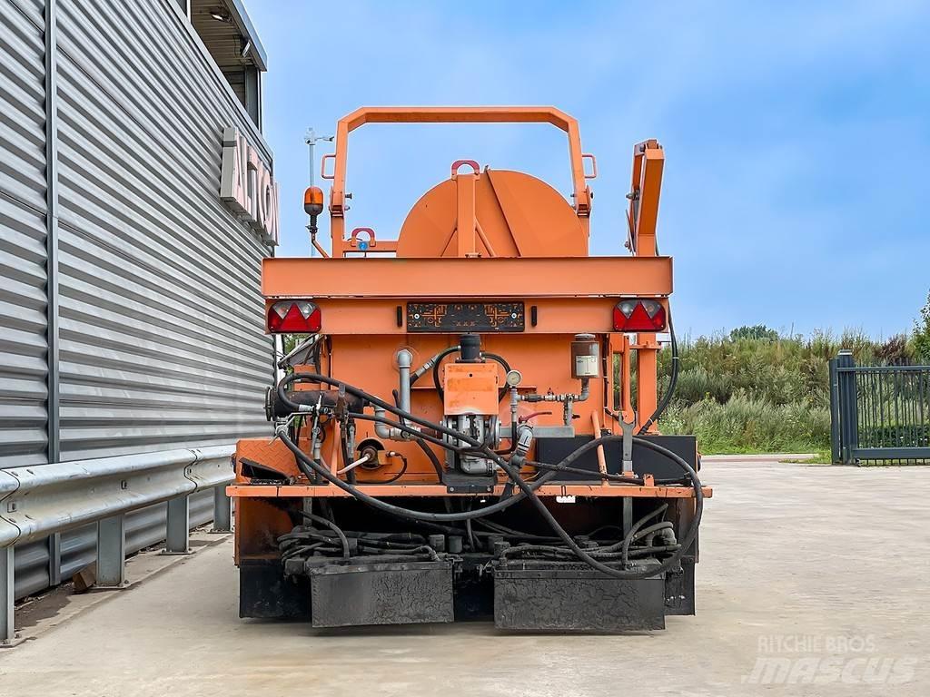  Grün BSM 1200-4R Asfaltsspridare