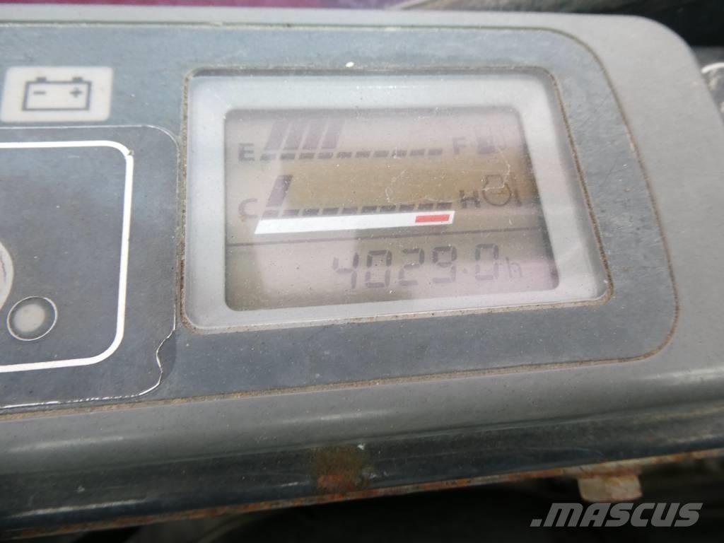 Hitachi ZX 20 UR Minigrävare < 7t