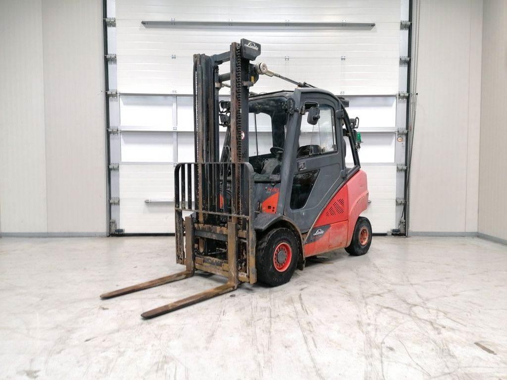 Linde H30D-02 Dieselmotviktstruckar