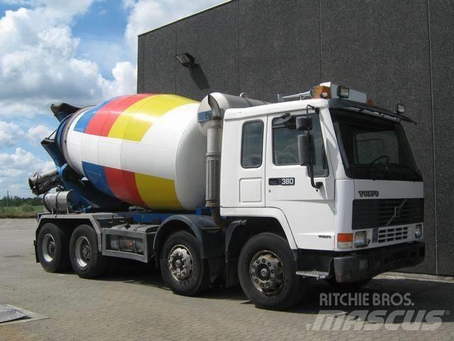 Volvo FL 12 Cementbil