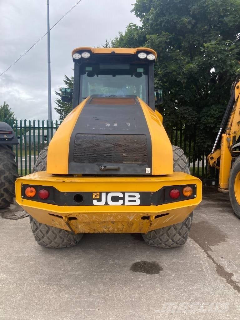 JCB VM137 2015 Envalsvältar