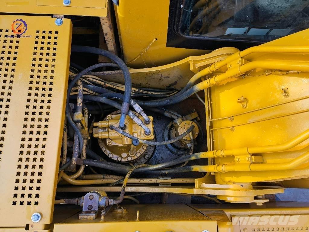 CAT 320 B L Bandgrävare