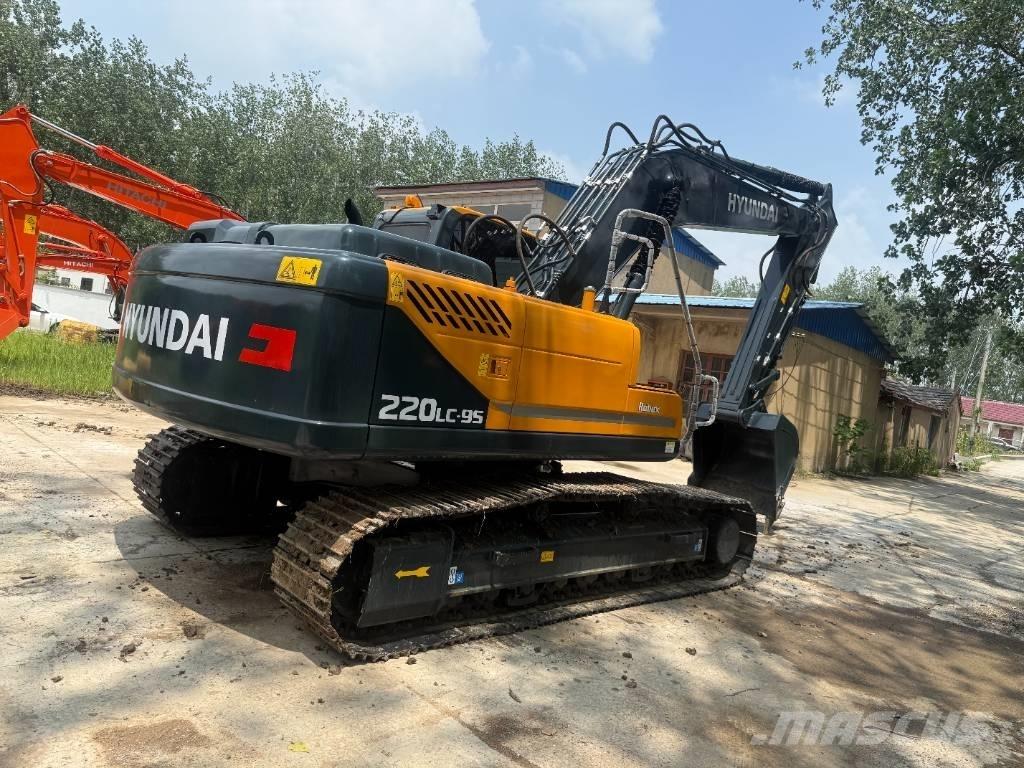 Hyundai R220LC-9S Bandgrävare