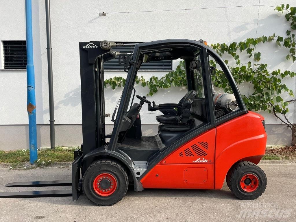 Linde H 30 T Gasolmotviktstruckar