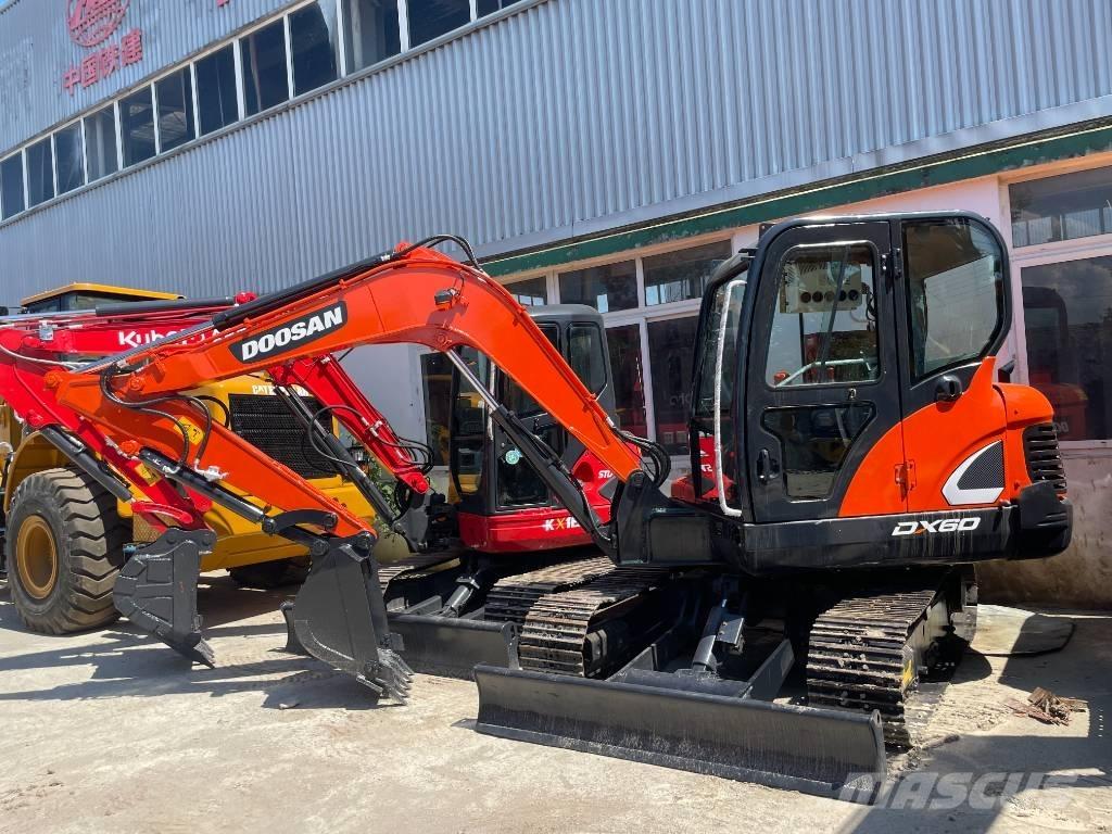 Doosan DX 60 Minigrävare < 7t