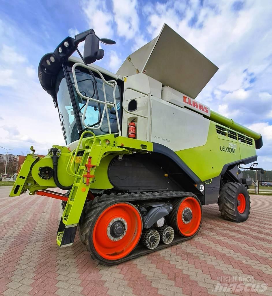 CLAAS Lexion 750 TT Skördetröskor