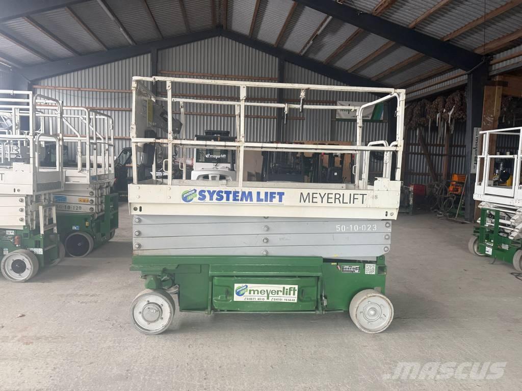 JLG 2646 ES Saxliftar