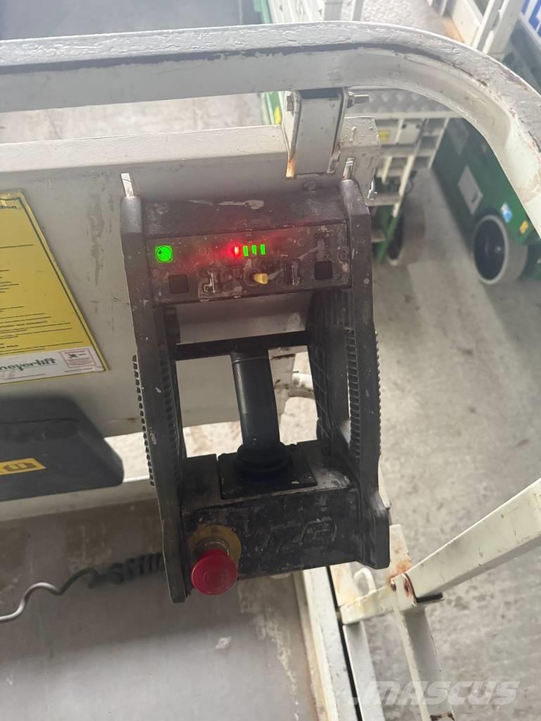 JLG 2646 ES Saxliftar