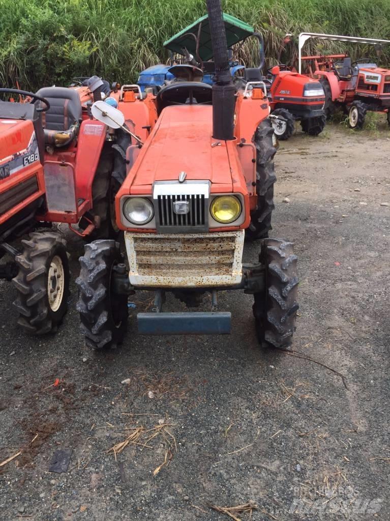 Kubota L2202DT Traktorer