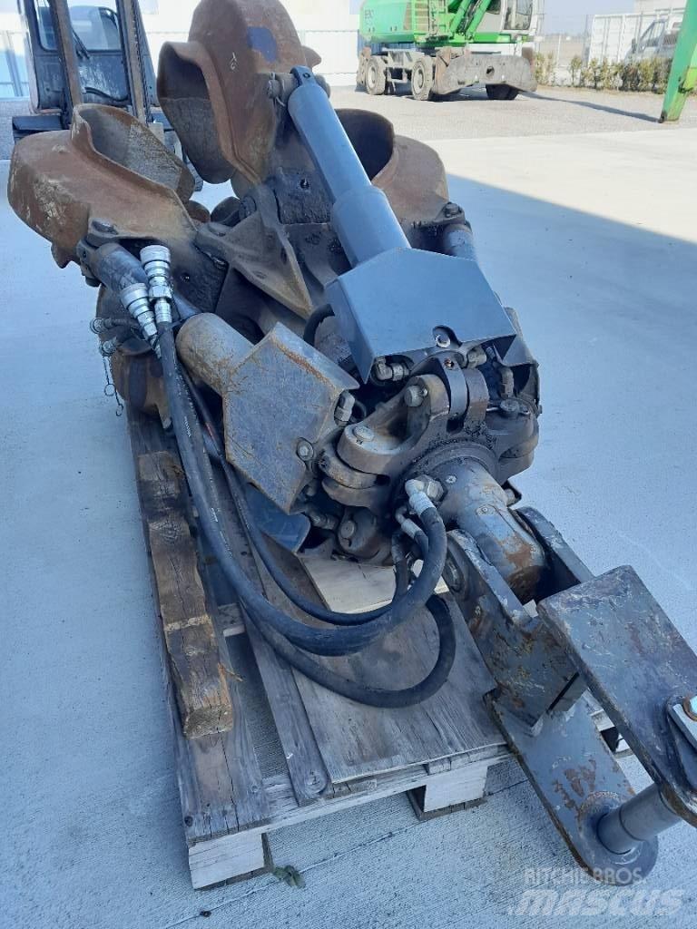 Sennebogen 830 Avfalls / industri hantering