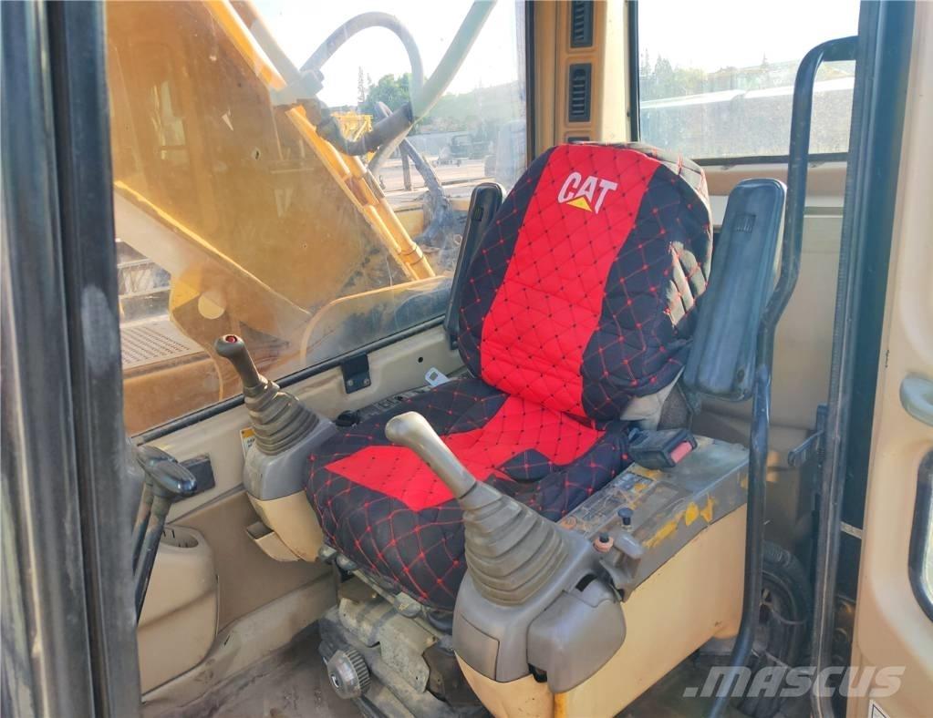 CAT 325BL Bandgrävare