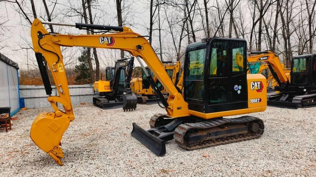 CAT 306E Minigrävare < 7t