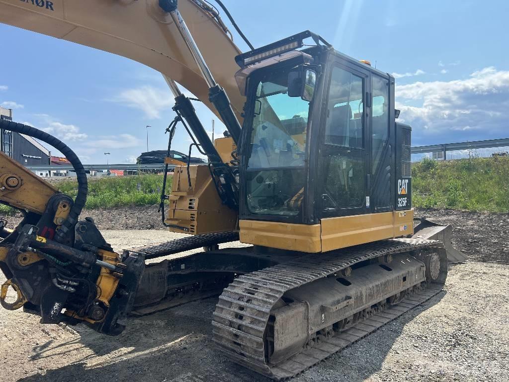 CAT 325 FL CR Bandgrävare
