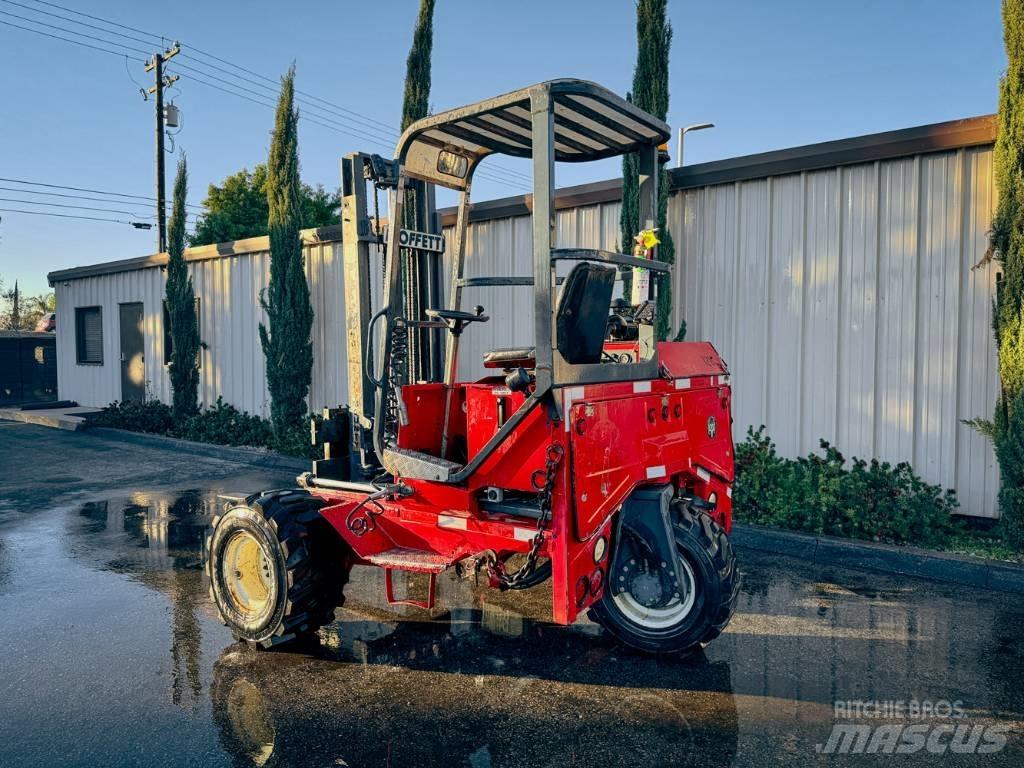 Moffett M5000 Fordonstruckar