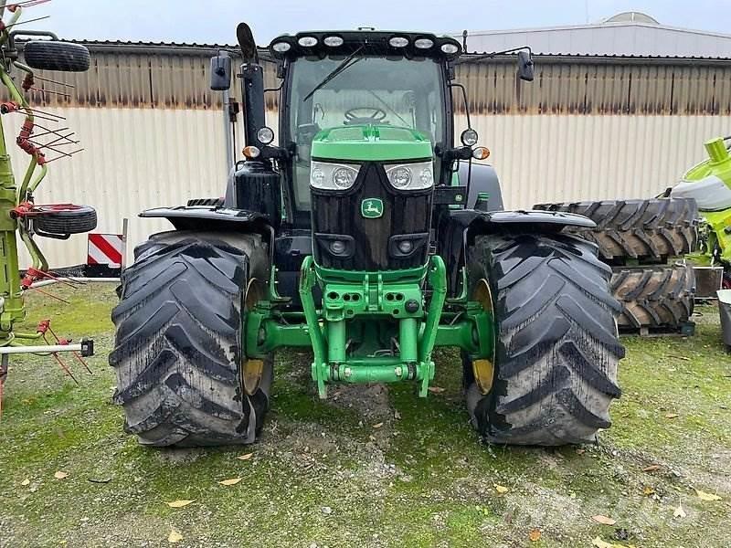 John Deere 6195 R Traktorer