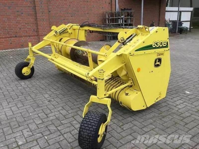 John Deere 630 B Tillbehör för hö och fodermaskiner