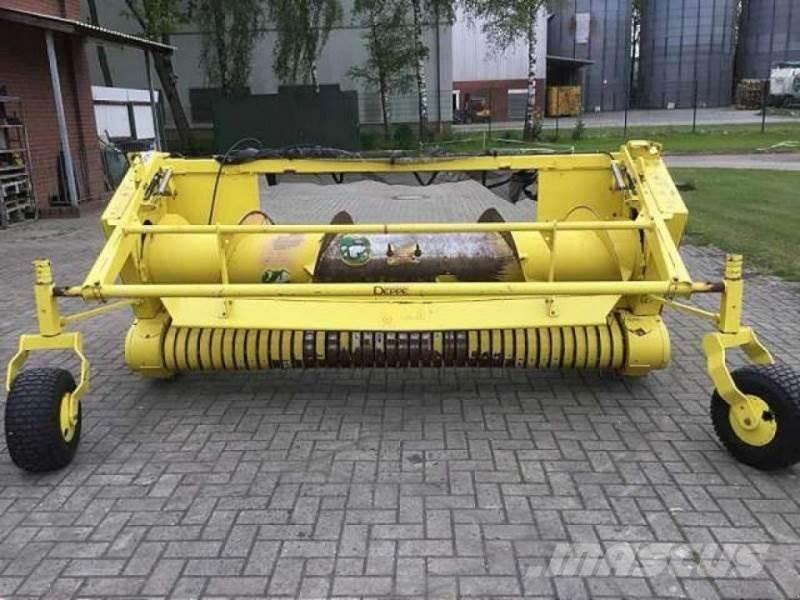 John Deere 630 B Tillbehör för hö och fodermaskiner