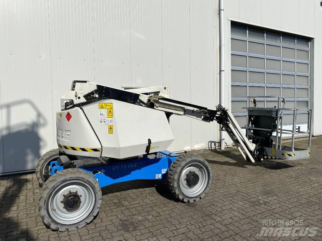 JLG H 340AJ Bomliftar