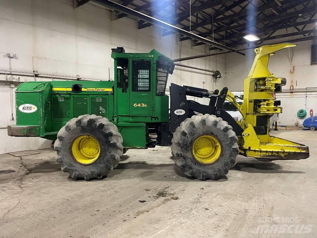 John Deere 643 K Fällare-läggare