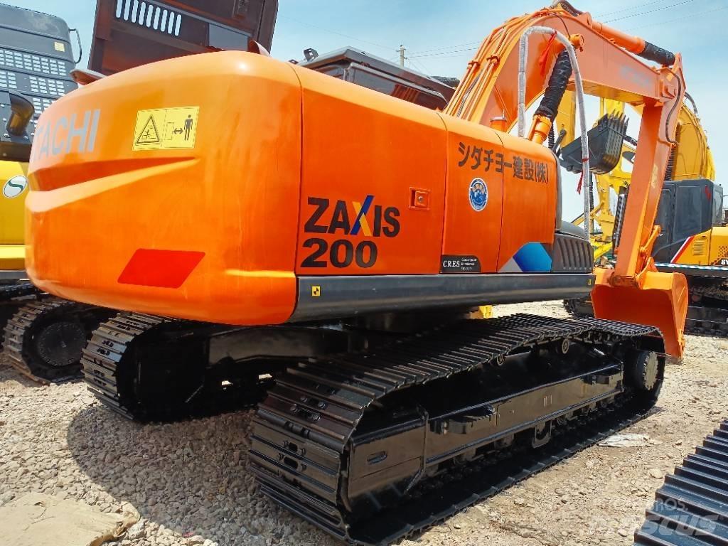 Hitachi ZX 200 Bandgrävare