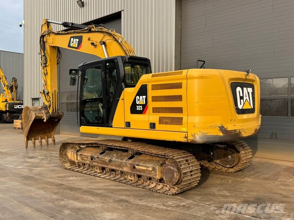 CAT 323 07A Bandgrävare