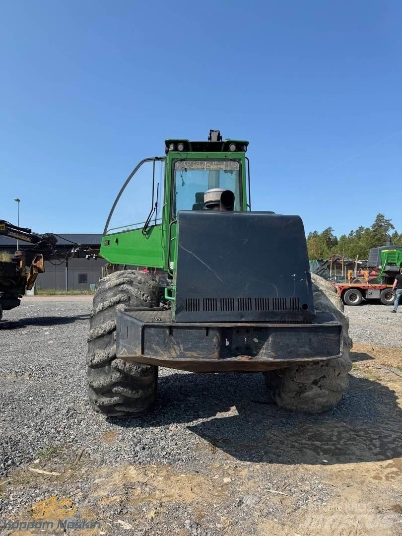 John Deere 1470D Skördare