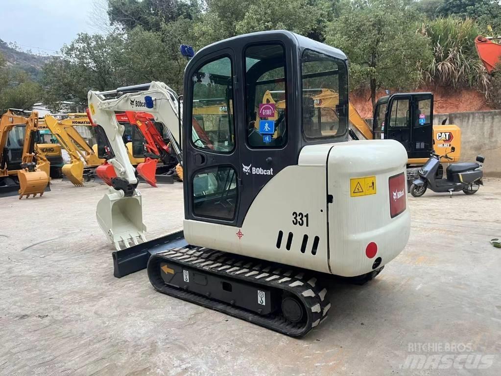 Bobcat 331 Minigrävare < 7t