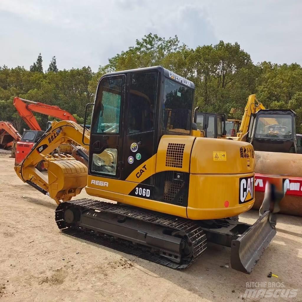 CAT 306D Minigrävare < 7t