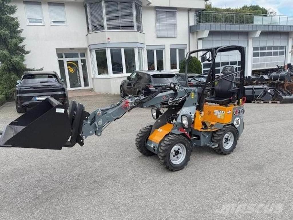 GiANT G1200 Tele Hjullastare