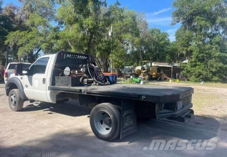 Ford F 550 Flakbilar