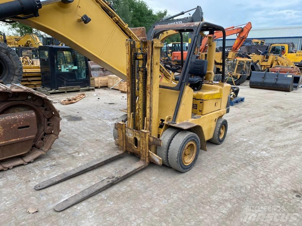 CAT V 50 B Dieselmotviktstruckar