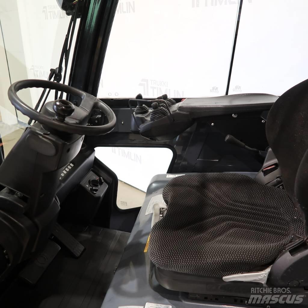 Toyota 8FBMT25 Elmotviktstruckar