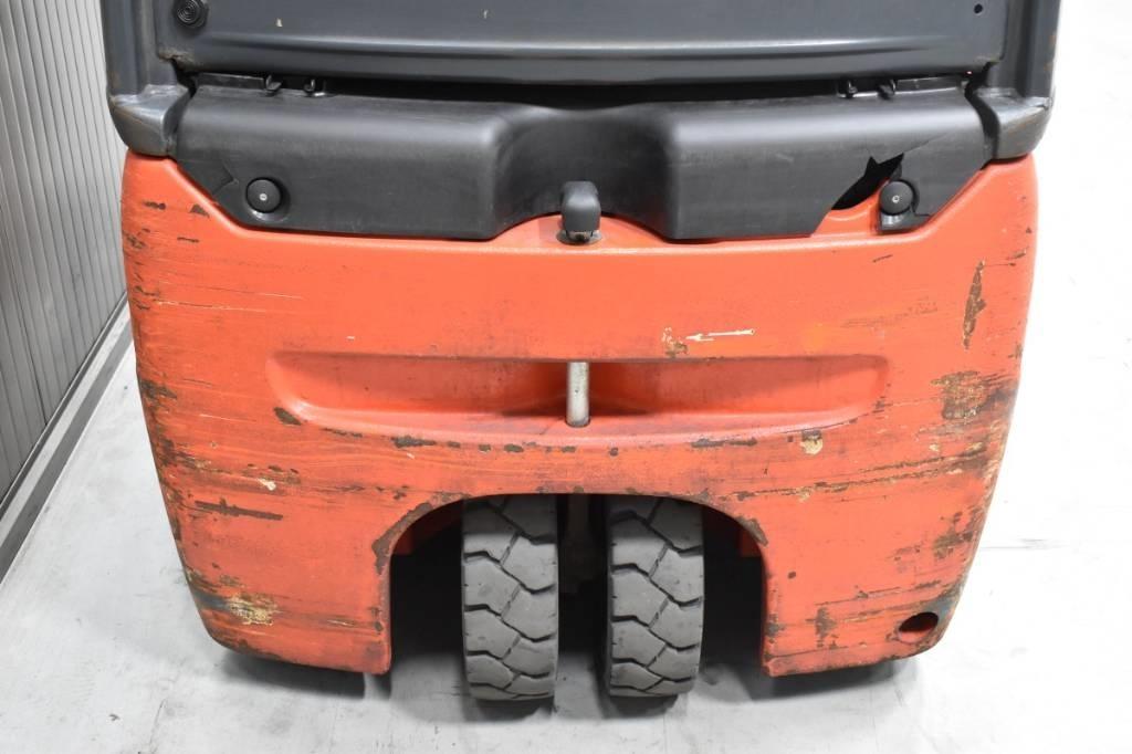 Linde E 14 - 02 Elmotviktstruckar