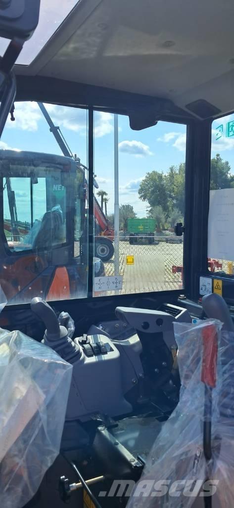 Hitachi ZX33U Bandgrävare