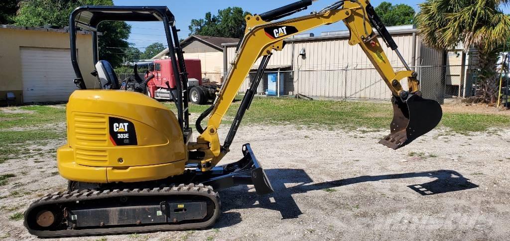 CAT 303 E CR Minigrävare < 7t