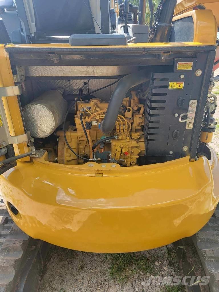 CAT 303 E CR Minigrävare < 7t