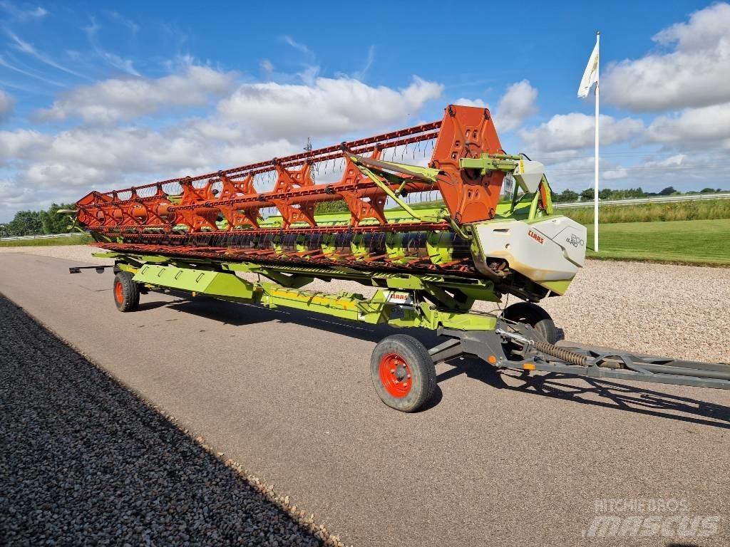 CLAAS Lexion 770 TT Skördetröskor