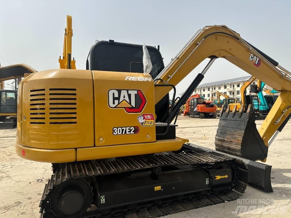 CAT 307E2 Minigrävare < 7t