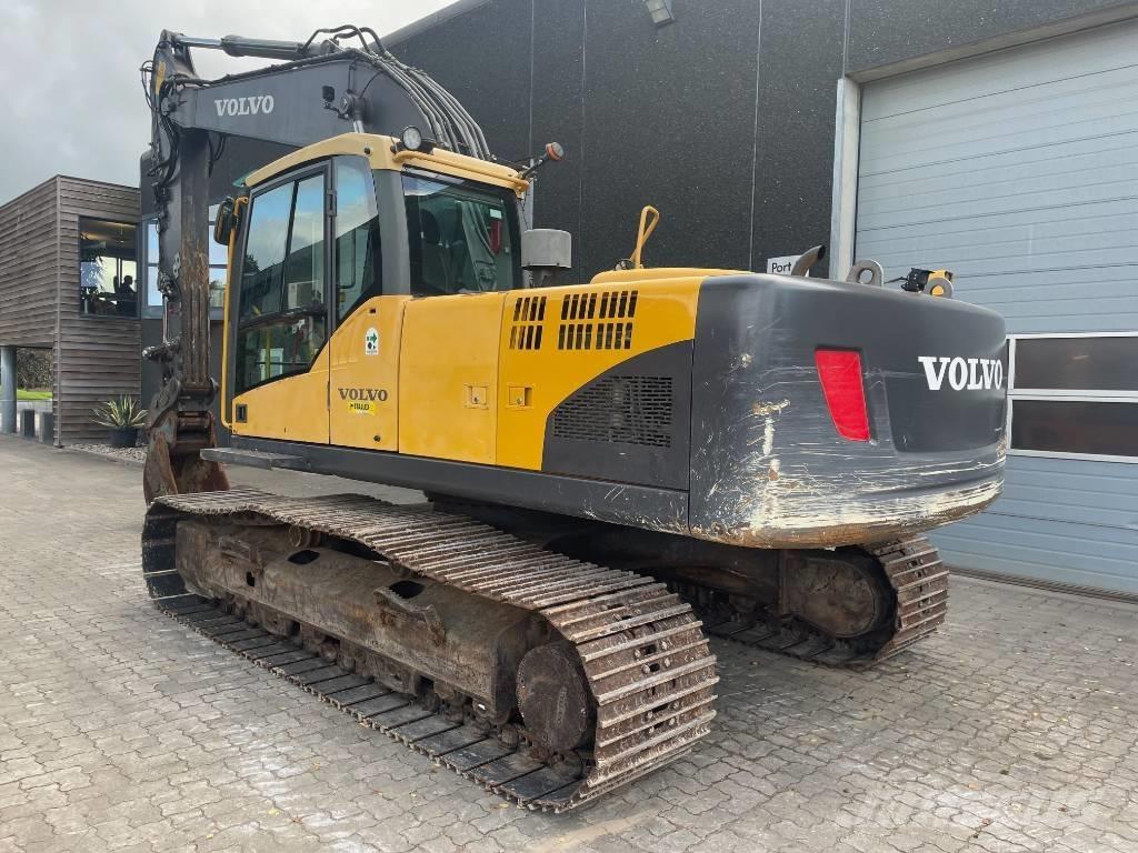 Volvo EC210CL Bandgrävare