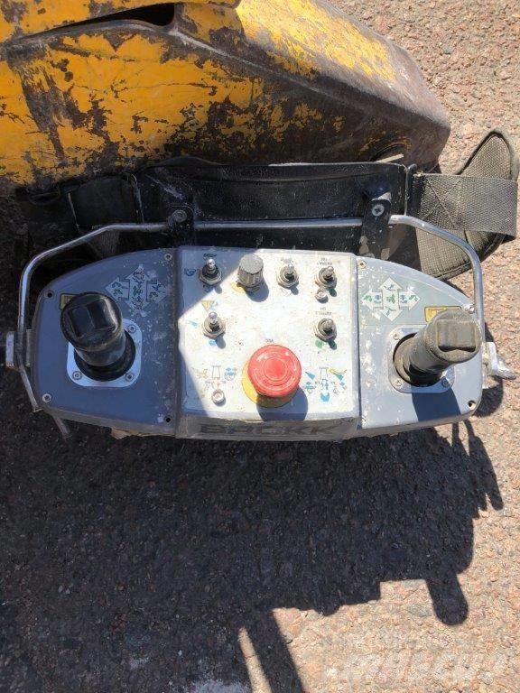 Brokk 90 Rivningsgrävare