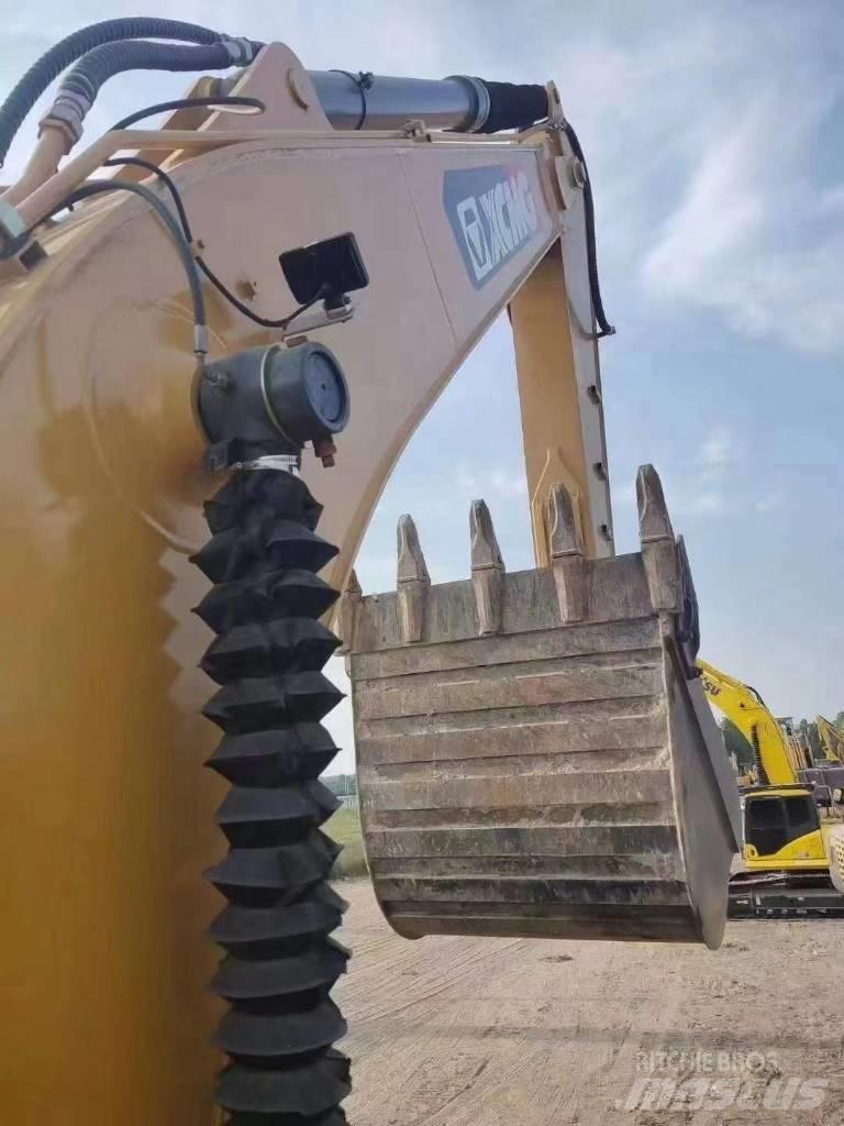 XCMG XE215 Bandgrävare