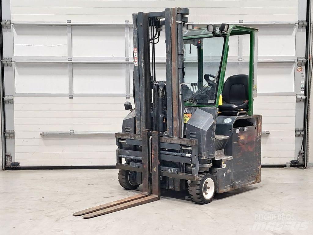 Combilift C3000CBE Sidlastare