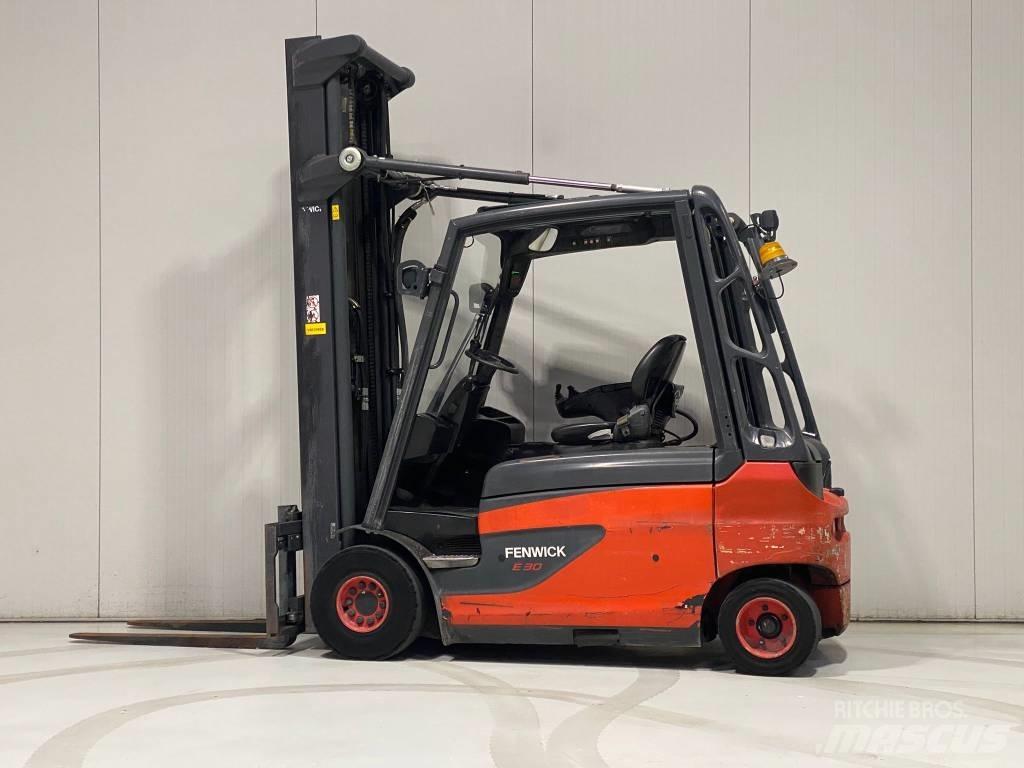Linde E30L-01 Elmotviktstruckar