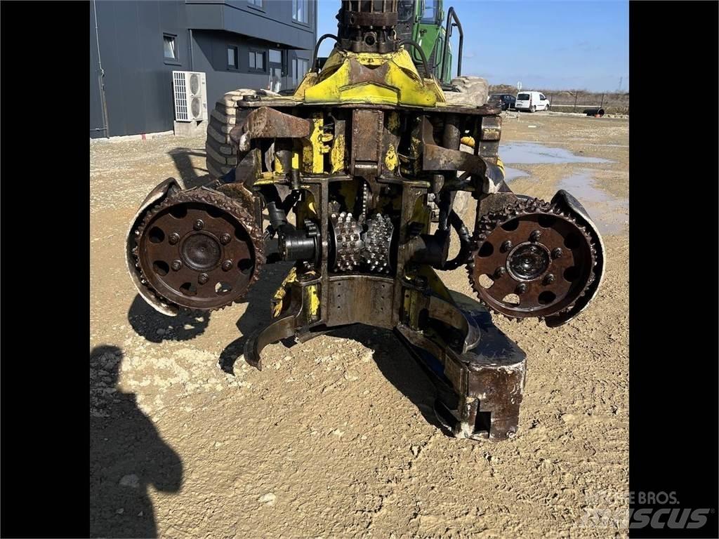 John Deere 1470E Skördare