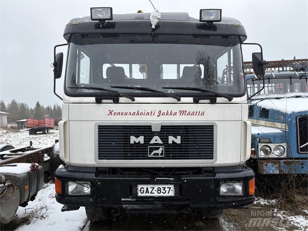 MAN 4*4 Kranbilar