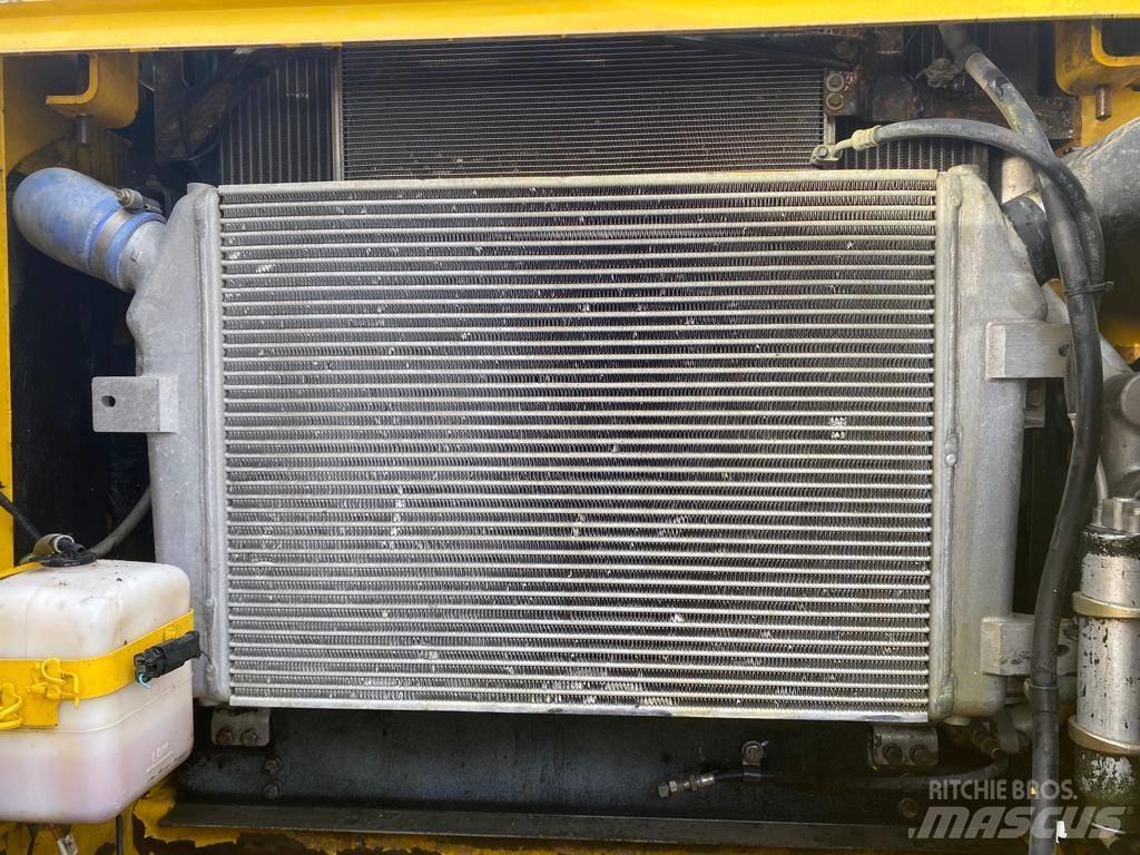 Komatsu PC340-7 Bandgrävare