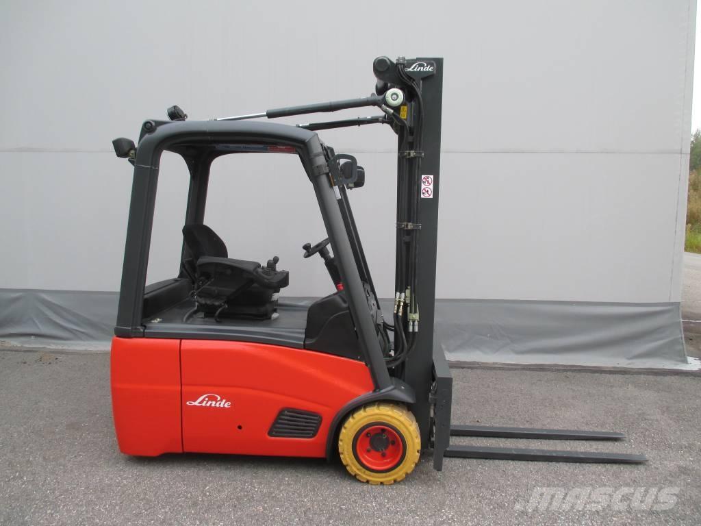 Linde E 18 Elmotviktstruckar