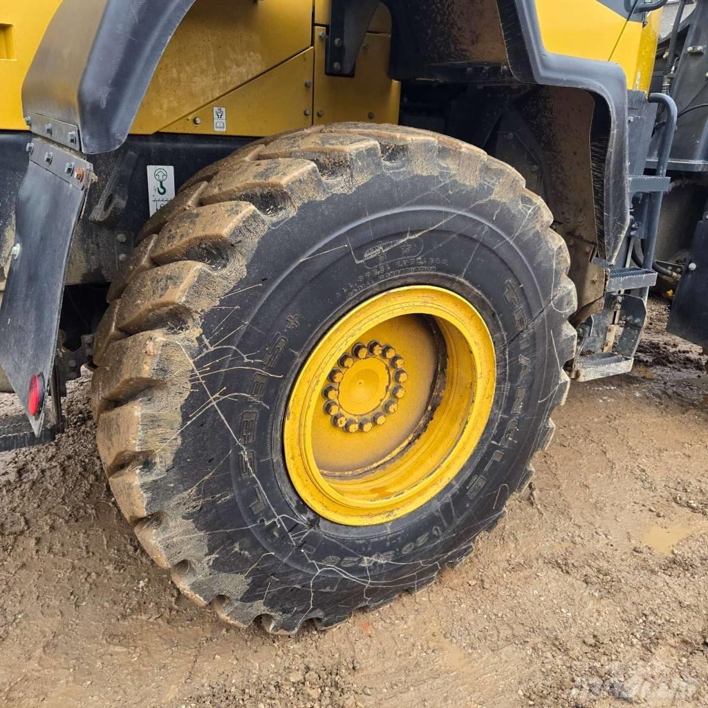 Komatsu WA 320-8 Hjullastare