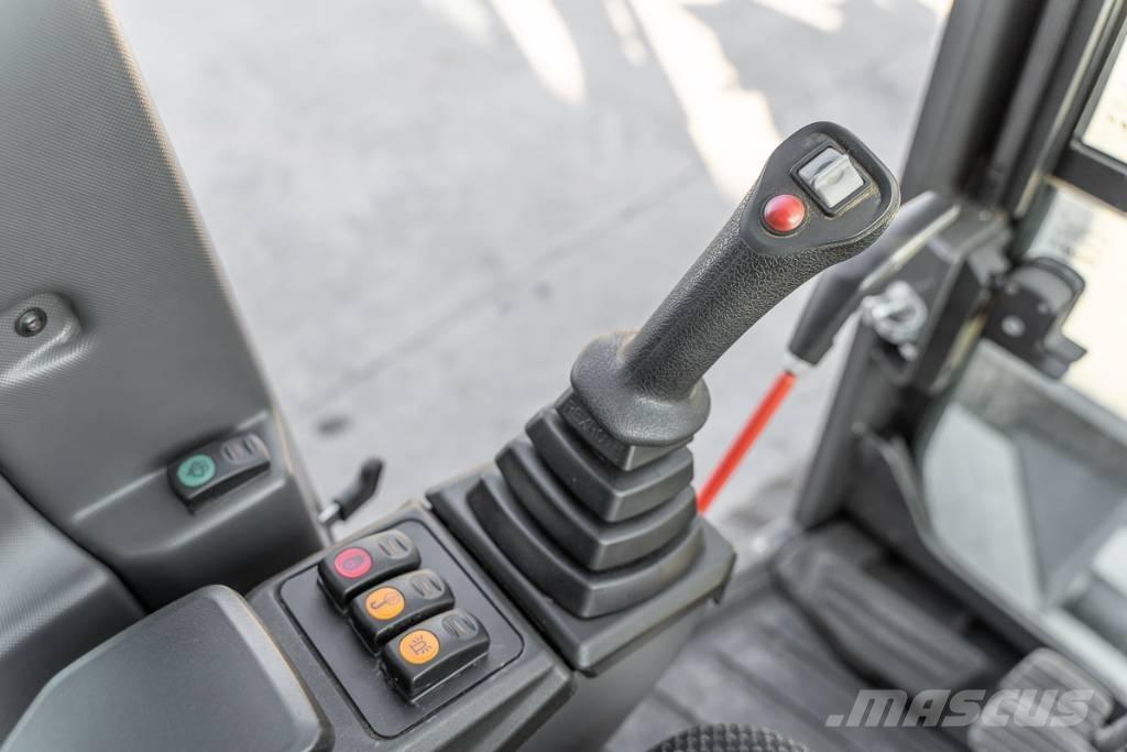 CASE CX 25 D Minigrävare < 7t