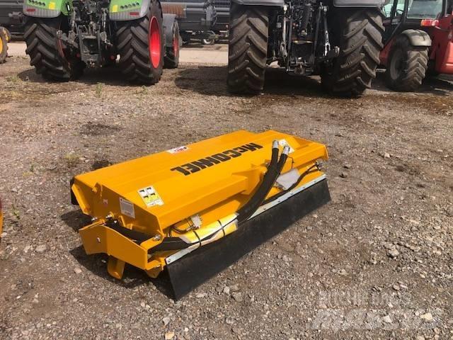 McConnel PA6567T Häck-klippare